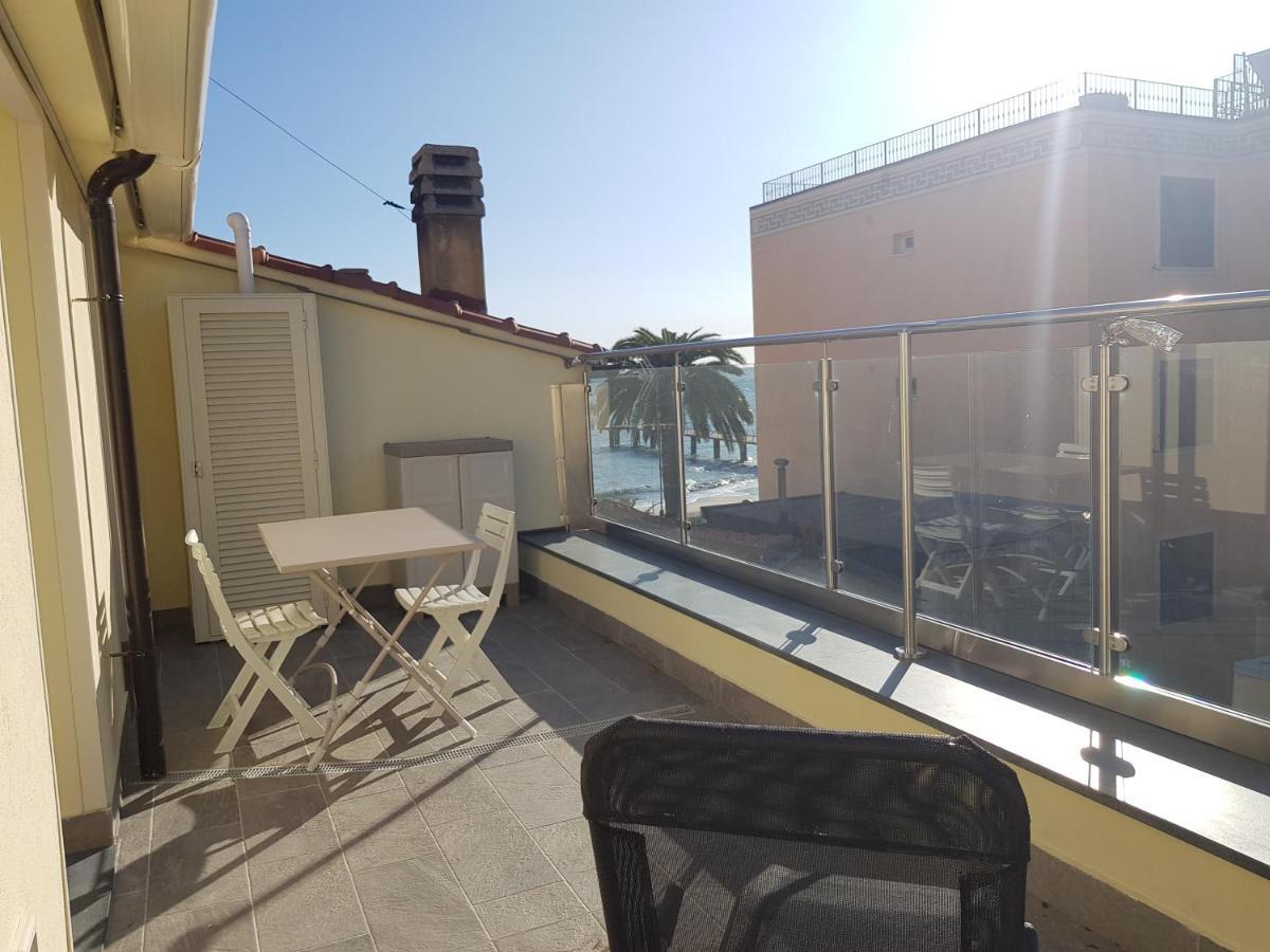 Casaviva - Casa Vacanze A Ceriale Con Terrazza Exteriér fotografie